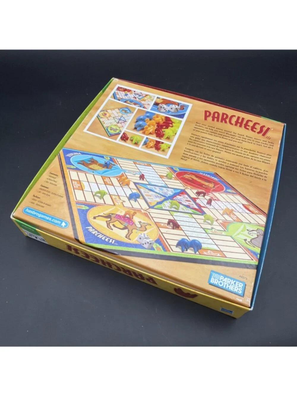 Parcheesi with Plastic Animal Figures COMPLETE Hasbro 2009 Pachisi Classi